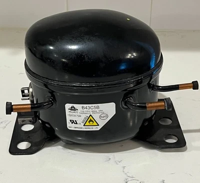 TOTALMENTE NUEVO Mini Compresor Nevera 110-115v B43C5B R600A 60Hz Protegido Térmicamente Foto 1 de 4