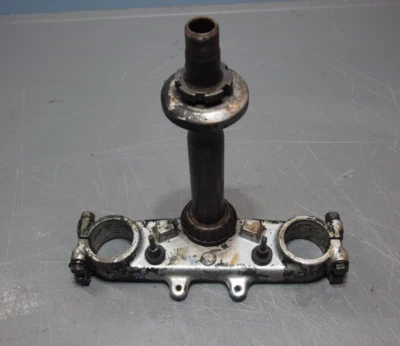 Yamaha IT200 Lower triple clamp Front Fork Steering Stem - Image 1 of 4