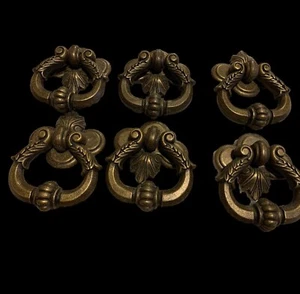 6 Stück Vintage Schwer Barock 12 Unzen EA Drop Ziehgriffe für Schubladen Türen 3”X4” - Bild 1 von 5