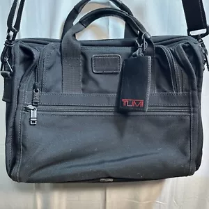 Tumi Expandable Ballistic Nylon Black Briefcase Messenger Bag Computer 280SD3 - Picture 1 of 24