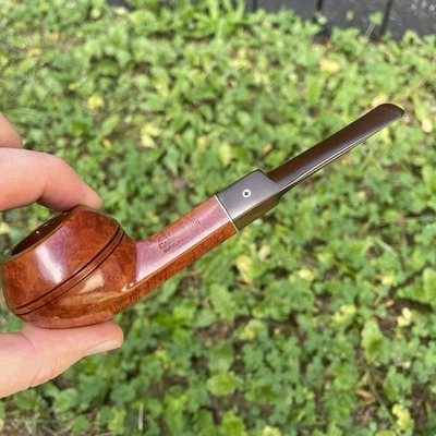 36g KAYWOODIE *UNSMOKED* (88S) SQUAT BULLDOG CARBURETOR SADDLE DIAMOND SHANK - Image 1 of 4