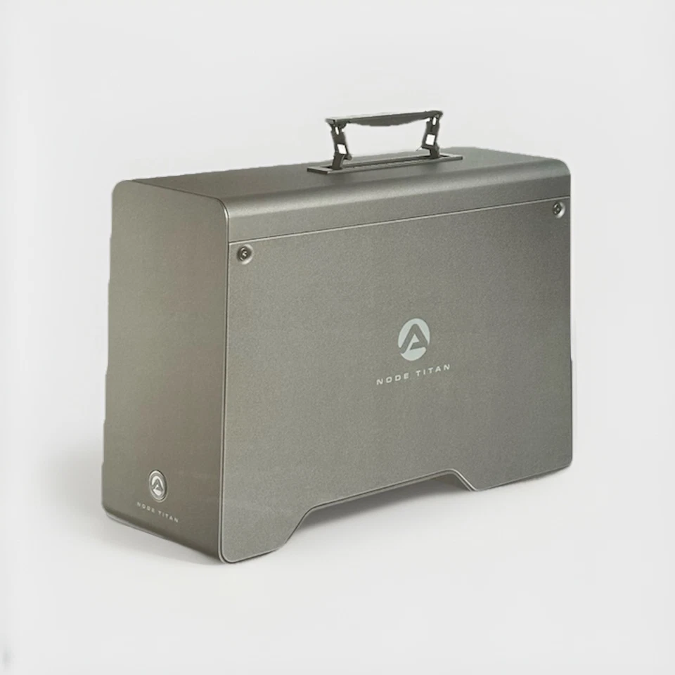 AKiTiO Node Titan Plug and Play Thunderbolt 3 External GPU Solution New-Open Box - Image 1 of 4