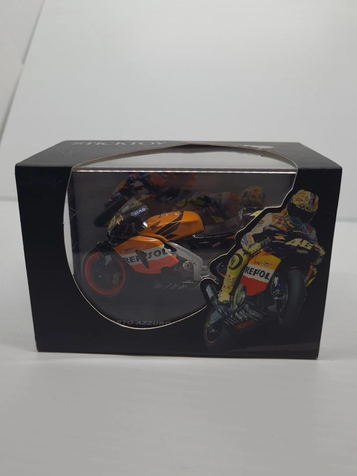 Motocicleta Nastro Azzuro Honda, 2001 Moto GP, V Rossi, 1/24 diecast modelos IXO. Foto 1 de 4