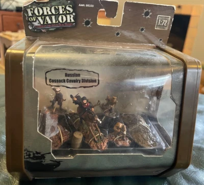 Forces Of Valor 1:72 RUSSIAN COSSACK CAVALRY DIVISION WWII Figure Set 93089 - Image 1 of 4