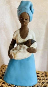 Jamaican Clay Figure Mother and baby Street Tourist Art - Picture 1 of 9
