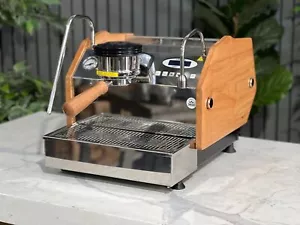 LA MARZOCCO GS3 AV 1 GROUP ESPRESSO COFFEE MACHINE COFFEE MAKER HOME TIMBER - Picture 1 of 11