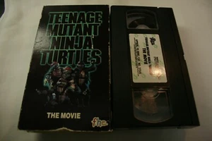 "TEENAGE MUTANT NINJA TURTLES- THE MOVIE" VHS 1990 PG CLASSIC FILM! - Picture 1 of 2