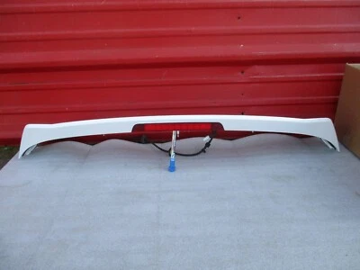 Alerón trasero Hyundai Santa Fe 2013 2014 2015 2016 2017 2018 OEM usado 87210-4Z000 Foto 1 de 4