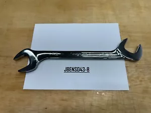 Snap-on Tools USA NEW 1-7/16" SAE 4 Way Open-End Angle Head Chrome Wrench VS46B - Picture 1 of 9