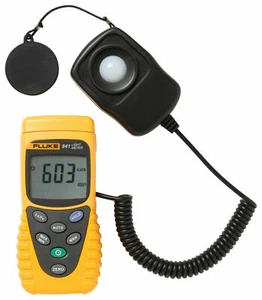 Medidor de luz Fluke 941 rango de hasta 20.000 lux medidor de iluminación y detector - Imagen 1 de 4