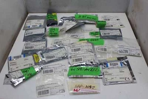 Lot of assorted SMD SMT Components - Picture 1 of 9