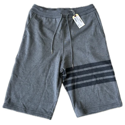 NUEVO CON ETIQUETAS $750 Thom Browne Gris Rayas Logo Pantalones Cortos para Correr Para Hombre XL 4 AUTÉNTICOS Foto 1 de 4