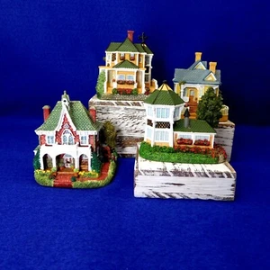 4 estatuillas Liberty Falls Gadiel Home, Gadiel Studio, Boone's Home, Handy Andy - Imagen 1 de 8