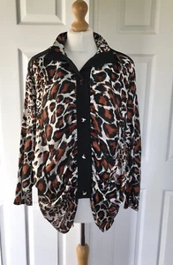 Ladies Shirt Size 12 14 L Leopard Print Designer Blouse Bat Wing Statement - Picture 1 of 12