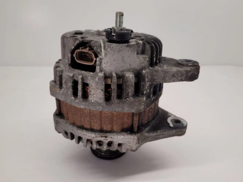 11-17 NISAN JUKE 1.6L Alternator Nismo Rs 231001KM1A - Image 1 of 4