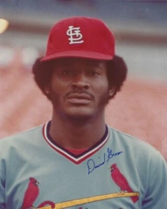 Autographed 8x10 DAVID GREEN St. Louis Cardinals photo w/COA - Picture 1 of 1