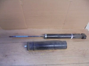 TOYOTA AURIS 2011 REAR SUSPENSION SHOCK ABSORBER DAMPER - Picture 1 of 1