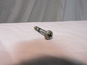 Dodge Plymouth 1966-67 cuerpo B hardware para fijar reposabrazos a la puerta - Imagen 1 de 2