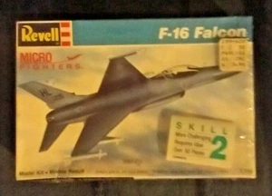 Revell F-16 Fighting Falcon 4061 1:144 1988 West Germany Micro Fighters Vintage - Bild 1 von 5