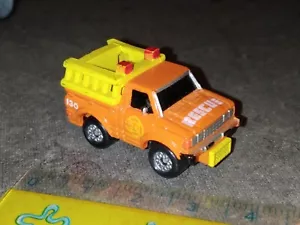 MICRO MACHINES 1990 vintage - galoob '90s - rescue truck - orange rear - Imagen 1 de 2