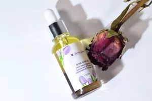 Rose Yoni Oil - Picture 1 of 3