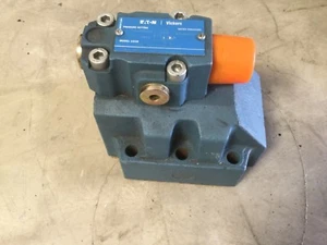 Eaton Vickers Industrieventil XCG2V-10FW-B-10 XCG2V-10-FW-B-10 - Bild 1 von 5