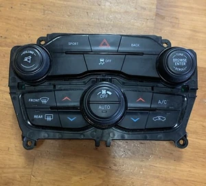 15-16 DODGE CHALLENGE Control de Temperatura Control de Temperatura Botón Deportivo - Imagen 1 de 3