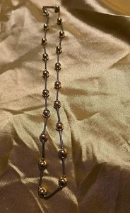 Joyería Dos Tonos Plata Oro Bola Barra Firma Collar 8.5" - Imagen 1 de 4