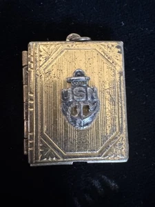 Medallón de novia esterlina USN pátina vintage!! - Imagen 1 de 6