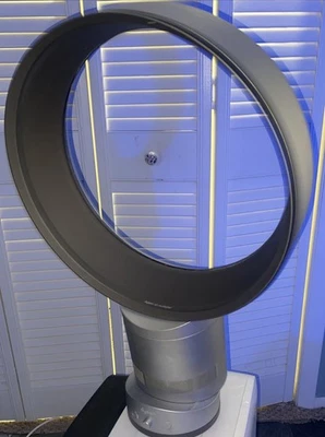 Dyson  Air Multiplier Bladeless Table Fan 10” Silver/Black Tested ✅✅ - Image 1 of 4