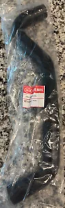 Upper Radiator Hose Fits Suzuki Carry DA52T DA62T DB52T Every DA52V DA52W DA62 - Foto 1 di 1