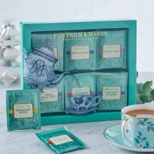 Fortnum's Famous Tea Selection, 60 Tea Bags, 120g - FORTNUM & MASON TEA BAGS - Picture 1 of 1