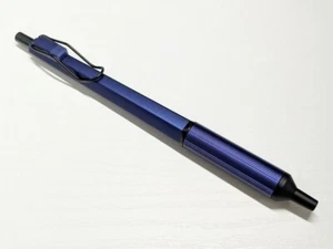 Uni (Mitsubishi) Jetstream Edge Ballpoint Pen 0.28 mm - Black ink Navy Body - Picture 1 of 11
