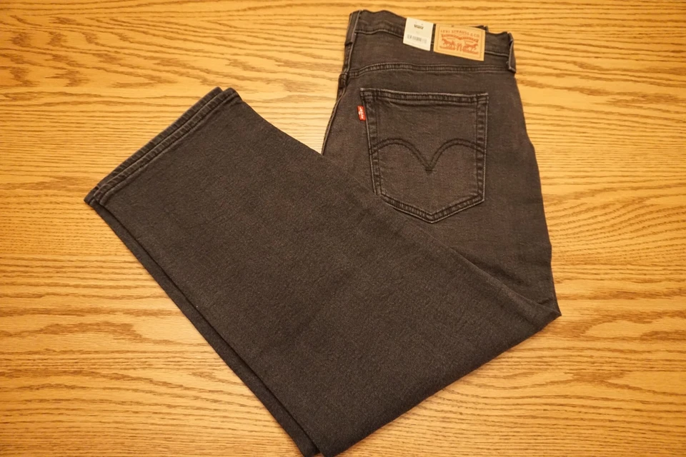 Levi's Trendy Plus Size Wedgie Straight Cropped Jeans Women's 20W Black 5 Pocket
