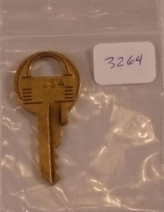 Master Lock Key # 3264 Replacement Padlock Amusement Vending Juke Slot Arcade - Picture 1 of 1
