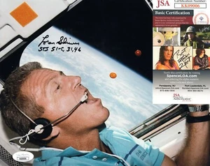 Loren Shriver NASA Astronaut Signed Autograph 8x10 Photo STS 51-C 31 46 JSA COA - Picture 1 of 1