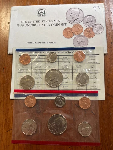 US MINT SET LOT - 1989 PROOF & UNCIRCULATED SETS Cover