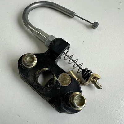 Trava de assento e cabo Ducati ST4S 2005 - Imagem 1 de 4