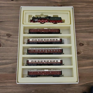 Minitrix Exclusiv Orientexpress,  Lok u. Wagen m. Beleuchtg. 51101700 i. d. OVP. - Bild 1 von 6