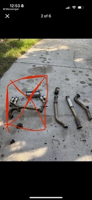 Tubos de escape Hyundai Genesis cupé Foto 1 de 2