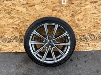 Llanta de aleación de 19 pulgadas Ford Mustang GT 2015-2023 OEM 255/40R19 19"X8,5" Foto 1 de 4
