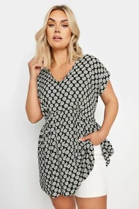 Yours Curve Women's Plus Size Geometric Print Tunic Top - Picture 1 of 7