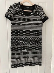 Black And White Next Petite Short Sleeve V Neck Dress With Pockets Uk 10P - Picture 1 of 18