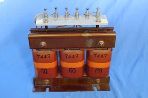 Seiden Kogyo 67447-3 3-phase autotransformer, 200:480 V, 1.04 KVA - Picture 1 of 5