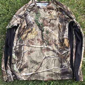Mens REALTREE Camo Long Sleeve Hunting Shirt W/Black Side/Sleeve Panels Sz L 44”
