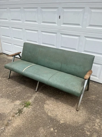 Vintage Royal Metal Manufacturing Mid Century Sofa Couch 1960s 70s 80s Cover