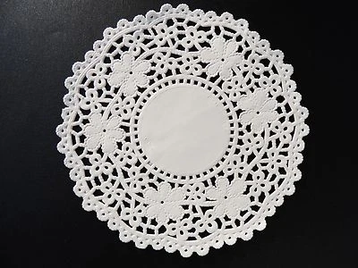 Tapetes 4" 5" 6" 9" CROCHET ENCAJE & FLORES Papel Blanco DOILY Foto 1 de 3