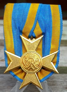 Preussen Verdienstkreuz in Gold Orden Eisernes Kreuz Ehrenzeichen Auszeichnung - Bild 1 von 4