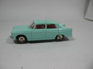 1/43 DINKY TOYS ATLAS 553 PEUGEOT 404 AZUL CLARO - Imagen 1 de 5