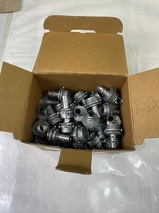 Madison Electric L-44 Flexible Conduit Connector-3/8" Screw-In-lot of 50 - Picture 1 of 4